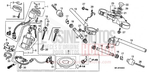 ROHRGRIFF/OBERE BRUECKE CBR600RAA de 2010